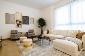 Upgraded 2 Beds in Jumeirah 1 La Cote B3